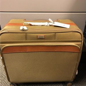 Hartmann never used Ratio Medium Journey spinner glider